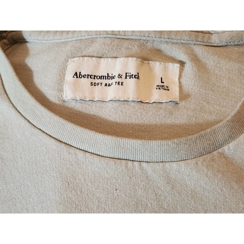 Abercrombie & Fitch Men's T-Shirt Size Large Beige Short Sleeve Cotton Crew Neck